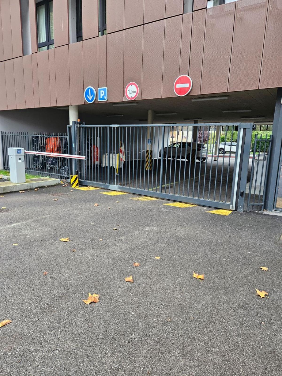 Ibis Budget Rouen Centre Rive Gauche מראה חיצוני תמונה